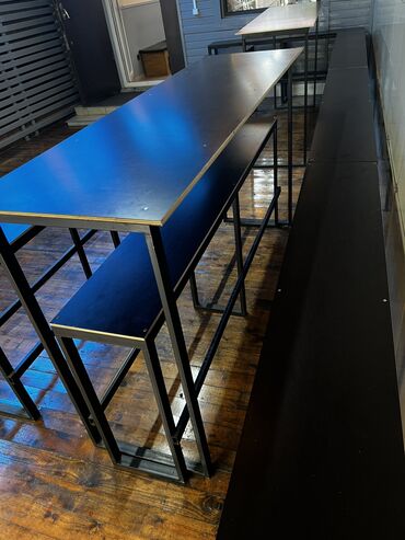 Другое оборудование для кафе, ресторанов: Длина стола 2 метр
Ширина 60 см
3 комплекта