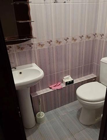 120: 3 комнаты, 80 м², 5 мкр 105 серия, 1 этаж, Старый ремонт — 7