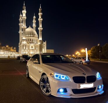 BMW: BMW 5 series: 3 l | 2015 il Sedan — 32