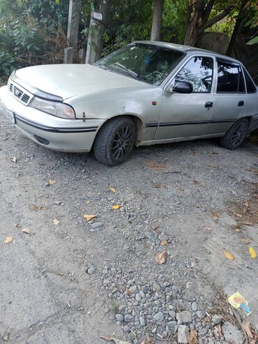 авто нехсия: Daewoo Nexia: 2005 г., 1.5 л, Механика, Бензин, Бус