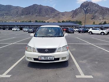 210 2 2: Toyota Gaia: 2002 г., 2 л, Автомат, Бензин, Минивэн — 7