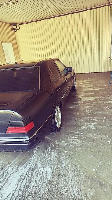 панель на 124: Mercedes-Benz W124: 1991 г., 2 л, Механика, Газ, Седан — 3