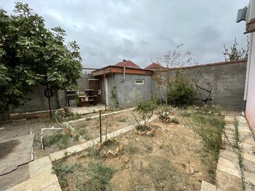 Həyət evləri və villaların satışı: 4 otaqlı, 120 kv. m, Orta təmir — 15