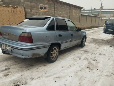 Daewoo: Daewoo Nexia: 2005 г., 1.5 л, Механика, Бензин, Седан