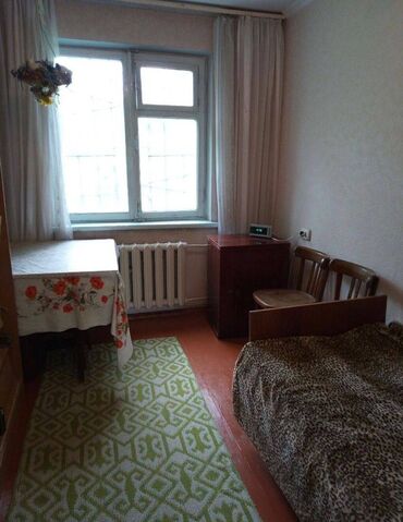снять квартиру в нарыне: 2 бөлмө, 43 кв. м, 104-серия, 1 кабат, Косметикалык ремонт
