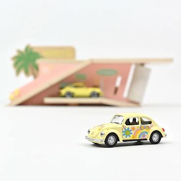 tomas vozic: VW Beetle 1303 – 1973 – Peace and Love – Norev Minijet Norev VW — 1