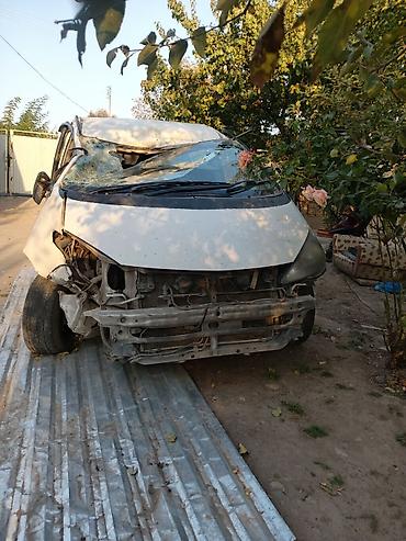 кузов автомобиля: Toyota Estima L, белый минивэн. П̠Р̠О̠Д̠О̠Ж̠А̠ — 7