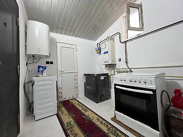 Продажа коттеджей и домов: 6 комнат и более, 110 м², 4 соток, Бишкек, Кок-Жар ж/м Собственник — 18