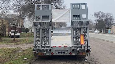 Прицепы и полуприцепы: Прицеп, Трал, от 12 т, Новый — 4