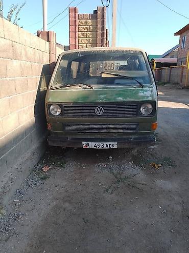 e6 3: Volkswagen Transporter: 1983 г., Фургон — 1