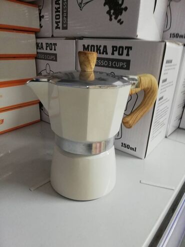 Kuhinjska oprema: MOKA POT -Espresso Pot -Lonce za Kafu - LUX BELA BOJA Moka Pot aparat