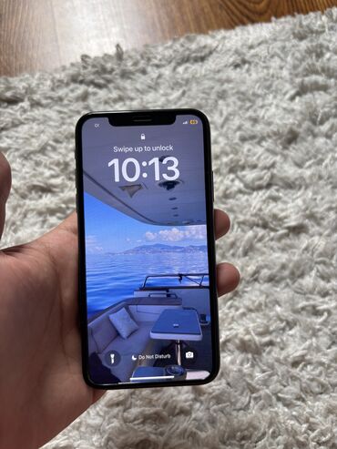 Apple iPhone: IPhone Xs, Б/у, 64 ГБ, Black Titanium, Защитное стекло, Чехол, 75 %