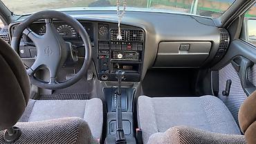 Opel: Opel Omega: 1989 г., 2.4 л, Автомат, Бензин, Седан — 6