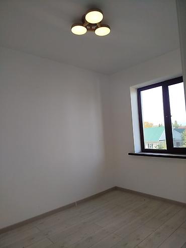 квартиры в бишкек купить: 3 комнаты, 65 м², 105 серия, 2 этаж, Свежий ремонт — 10