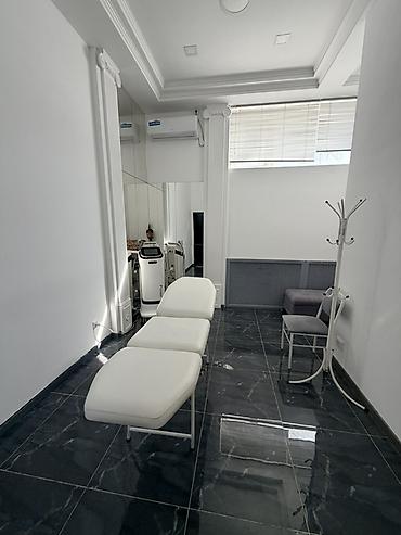 кабинет массаж: Кабинет Для косметолога, 15 м², Долгосрочно, С оборудованием — 1