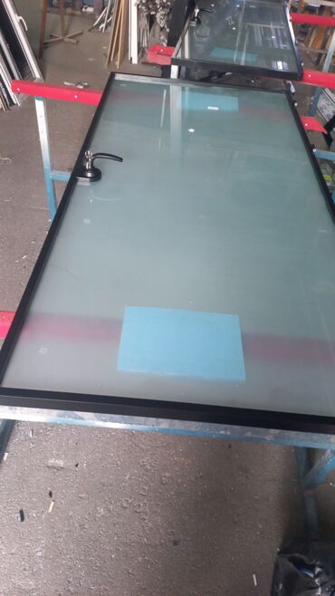 Digər tikinti materialları: Şüşə ara kesme Ofis Cafe Bank ve diger obyektler üçün şüşe — 7