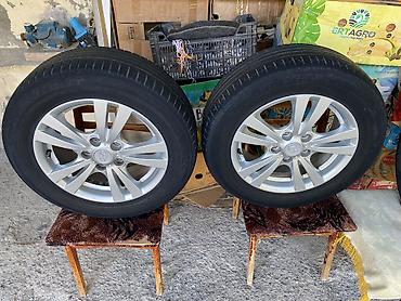 Шины и диски: Hyundai orijinal yüngül lehimli disk + təkər komplekti (4 ədəd) - — 2