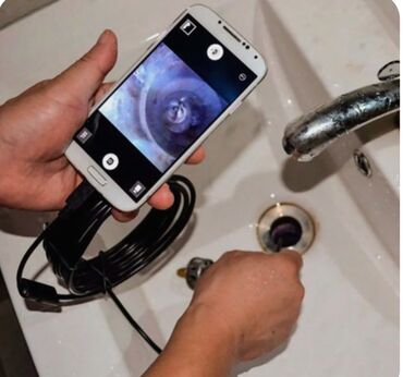 Mobil telefonlar üçün digər aksesuarlar: Mikro kamera mobil telefona qowulur.iwiĝiqarmaĝi var suya