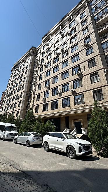 3 комнаты, 136 м², Ала-Арча ТРЦ Элитка, 4 этаж, Евроремонт