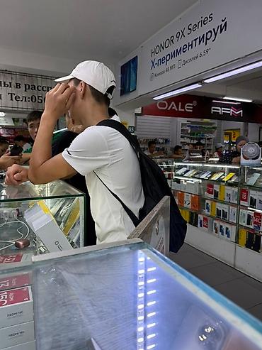 Apple iPhone: IPhone 16 Pro Max, Новый, 1 ТБ, Зарядное устройство, Кабель, Коробка, В рассрочку — 9