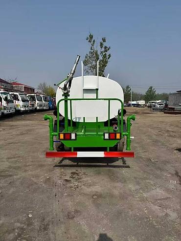 Уборочная техника: Китайская поливальная машина JAC Junling объемом 8 куб. см, двигатель — 8