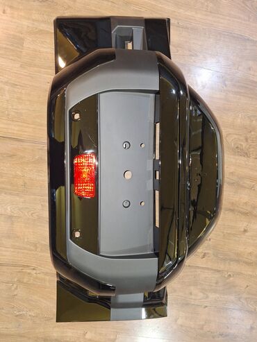 Podkrılniklər: Mitsubishi Pajero Arxa Zapaska Üzlüyü. Yeni. Orginala birəbir