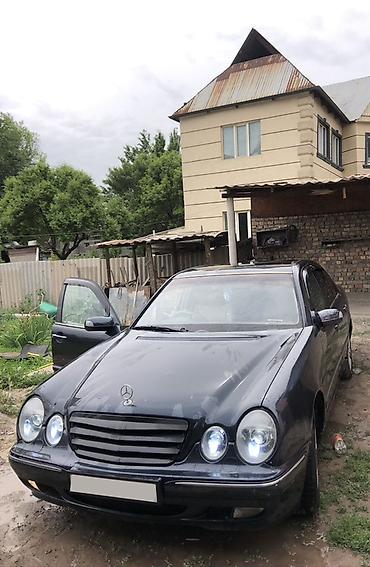 моринги: Mercedes-Benz E-Class: 2000 г., Автомат, Седан — 4