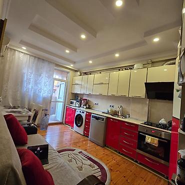 kredit ev: Bakıxanov qəs., 3 otaqlı, Yeni tikili, m. Neftçilər, 125 kv. m — 9