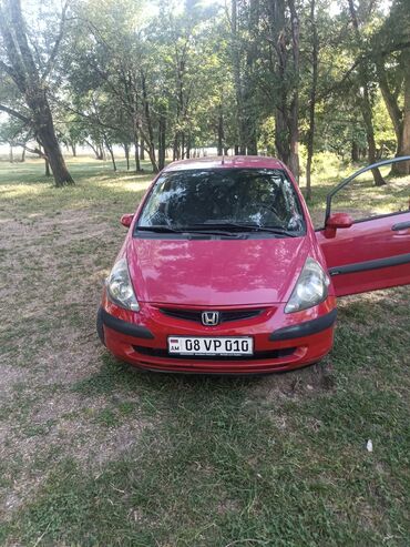 Honda: Honda Jazz: 2003 г., 1.4 л, Механика, Бензин, Хэтчбэк