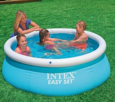 Другое для спорта и отдыха: Этот небольшой надувной бассейн Intex 28101, предназначенный для