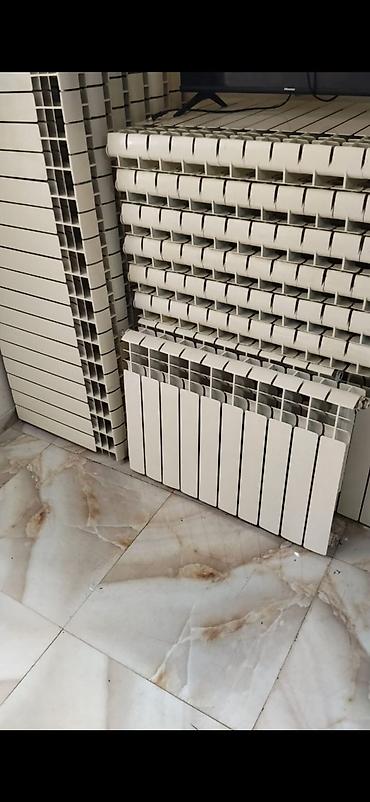 Seksiyalı Radiatorlar satilir tam islek seliqeli temiz📍 1 seksiyası 6