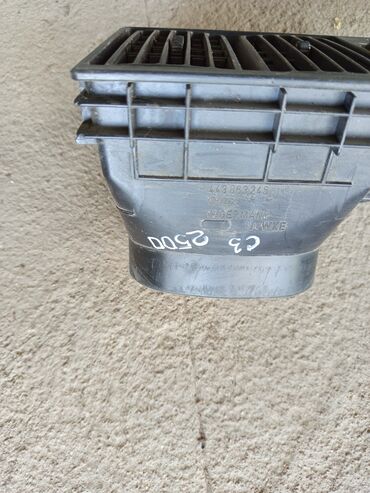 Другие автозапчасти: Ауди 100С3 разное — 9