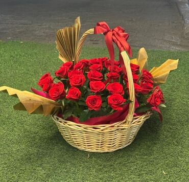 ваза напольная керамическая высокая: 🔴 31 Qızılgul səbəti - 40₼
🌐 Ün. Əcəmi m yaxınlığı