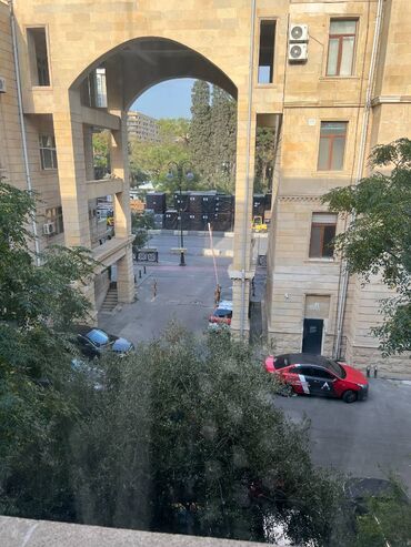 Köhnə tikili: Bakı, 28 May, 3 otaqlı, Köhnə tikili, m. Sahil, 70 kv. m — 14