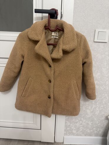 тедди куртки: Продается шубка Тедди от Cotton, в отличном состоянии, размер на 6 лет