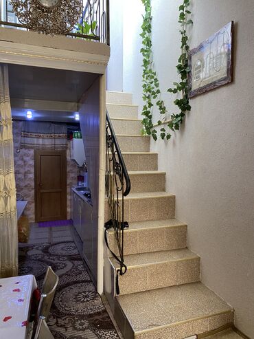 Köhnə tikili: Bakı, NZS, 6 otaqlı, Köhnə tikili, m. 8 Noyabr, 160 kv. m -da lalafo.az — 6 Köhnə tikili: Bakı, NZS, 6 otaqlı, Köhnə tikili, m. 8 Noyabr, 160 kv. m — 6