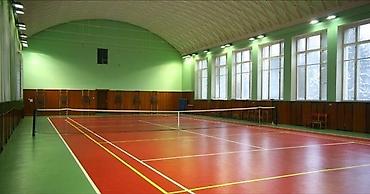 одежда для футбола: Наливные спортивные полы для залов - Профессиональное устройство — 2