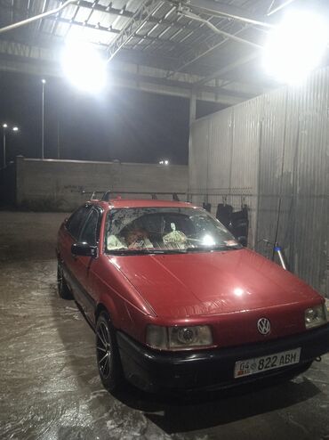 бу стекло: Volkswagen Passat: 1989 г., Хэтчбэк