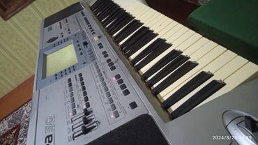 pa800 korg: Sintezator, Korg, İşlənmiş, Ünvandan götürmə