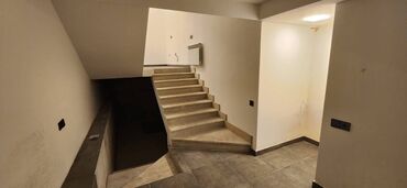 Digər kommersiya daşınmaz əmlakı: Nərimanovda 5 mərtəbəli binanın 1-ci mərtəbəsində yeni təmirdən çıxmış -da lalafo.az — 4 Digər kommersiya daşınmaz əmlakı: Nərimanovda 5 mərtəbəli binanın 1-ci mərtəbəsində yeni təmirdən çıxmış — 4