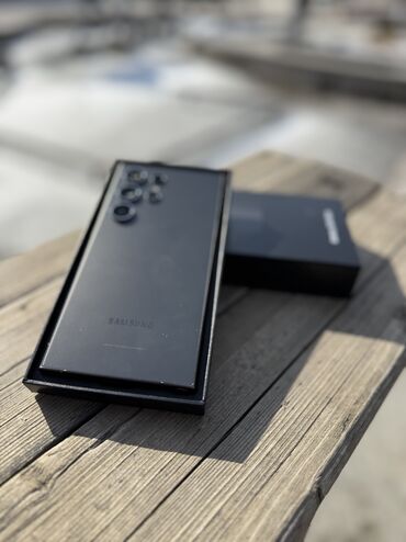 Samsung: Samsung Galaxy S24 Ultra, Б/у, 256 ГБ, цвет - Черный, В рассрочку, 1 SIM, 2 SIM, eSIM — 3