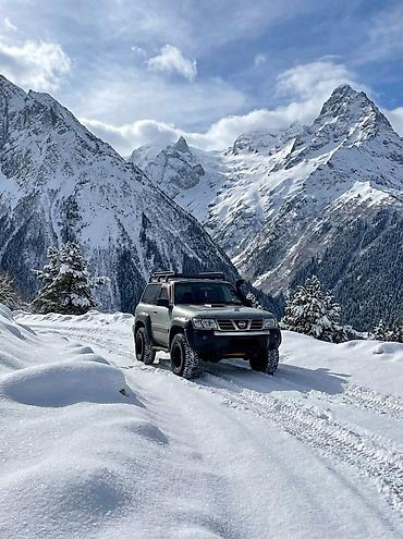 Nissan: Nissan Patrol: 2003 г., 3 л, Механика, Дизель, Внедорожник — 1