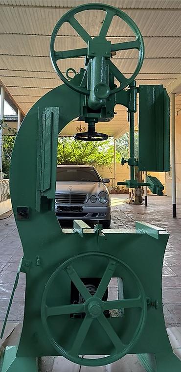 постельное бельё: Ağac emalı üçün şaquli lent dəzgahı - Sənaye tipli, massiv tökmə — 1
