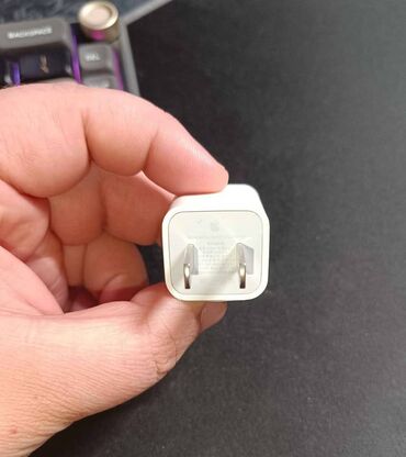 apl: Адаптер Apple, 5 Вт, Новый