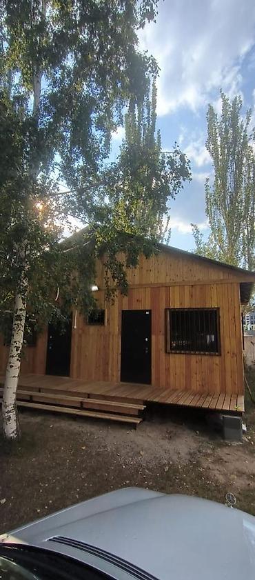 Продажа коттеджей и домов: Продается новый коттедж, состоящий из двух номеров, в каждом номере — 3