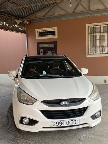 ferrari maşın: Hyundai ix35: 2 l | 2012 il Ofrouder/SUV