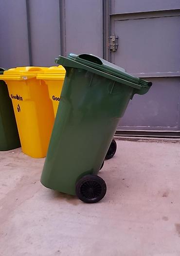 Tullantı qabları: Zibil qablari satilir Her biri yenidir 50 lt 35 azn. 60 lt 45 azn — 3