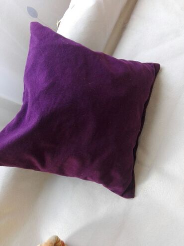 Ostali dečiji nameštaj: Jastuci dezen po izboru šaljem brzom poštom — 12