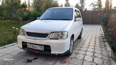 Nissan: Nissan Cube: 2001 г., 1.3 л, Вариатор, Бензин, Кроссовер