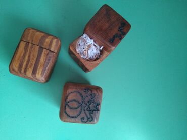 деревянные шкатулки ручной работы: Продаю деревянные шкатулки ручной работы для украшений, колец или